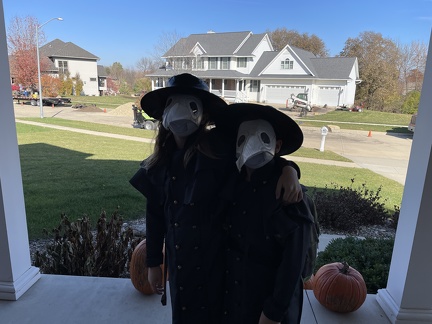 Plague Doctors 2022 Halloween Costumes2